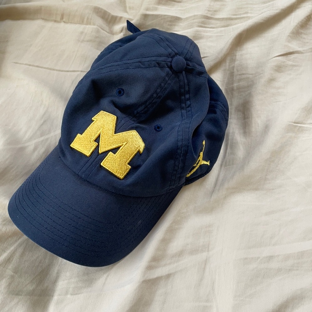 Michigan Wolverines hat
